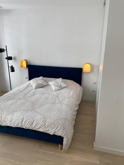 Brand New 1 Bedroom Flat With Parking- 5 Min Paris Pte De Versailles Issy-les-Moulineaux Buitenkant foto